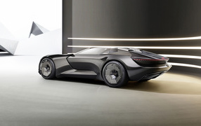 Серебристый автомобиль Audi Skysphere Concept 2021 года