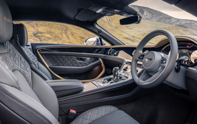 Bentley Continental GT Mulliner leather interior