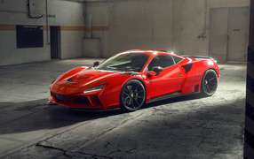 Красный дорогой автомобиль Novitec Ferrari F8 Tributo N-Largo 2021 года