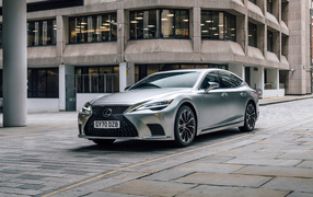2021 Lexus LS 500h silver car in the city by the house