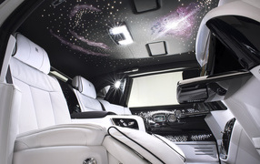 2022 Rolls-Royce Phantom white leather interior