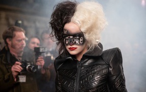 Эмма Стоун в новом фильме Круэлла, 2021