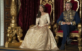 The king and queen from the movie Cinderella, 2021