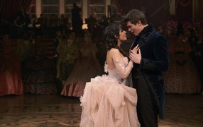 Главные герои нового фильма Золушка, 2021