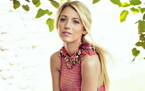 Голубоглазая девушка, актриса Блейк Лайвли