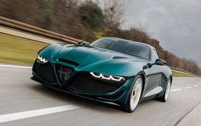 Автомобиль Alfa Romeo Giulia SWB Zagato 2022 на трассе