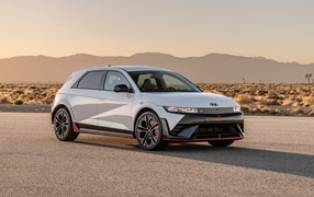 Автомобиль Hyundai IONIQ 5 N 2025 года