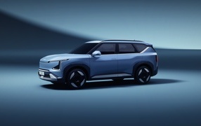 Внедорожник Kia EV5 2023 года вид сбоку