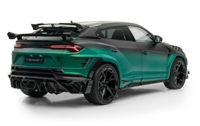 Вид сзади на автомобиль Lamborghini Urus Mansory Venatus S