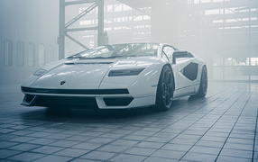 White car Lamborghini Countach LPI 800-4, 2023