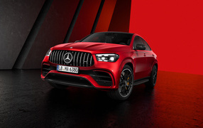 Red car Mercedes-AMG GLE 63 S 4MATIC