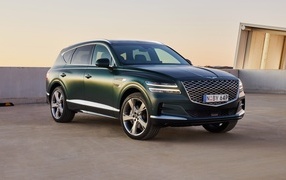 Зеленый внедорожник Genesis GV80 3.5T AWD