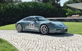 2023 Porsche 911 ST Heritage Design Package race car