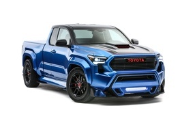 Синий пикап Toyota Tacoma X-Runner  на белом фоне