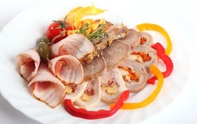 Plate with ham and sweet peppers