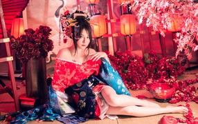 Девушка азиатка в кимоно в комнате