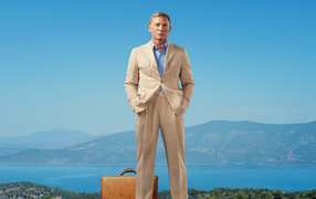 Дэниел Крейг в фильме Достать ножи: Стеклянная луковица