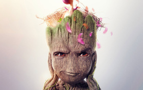 Little Groot with a nest on his head