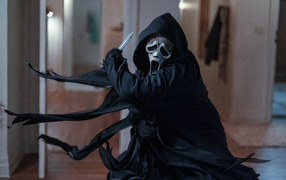 Маньяк из фильма Крик 6