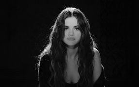 Black and white photo of singer Selena Gomez