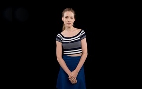 Актриса Уилла Фицджералд на черном фоне