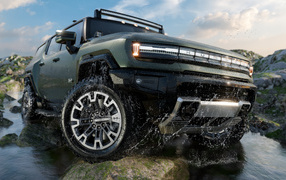 Внедорожник GMC Hummer EV Pickup 2024 года в воде