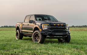 Черный пикап Hennessey VelociRaptor R 1000 2024 года