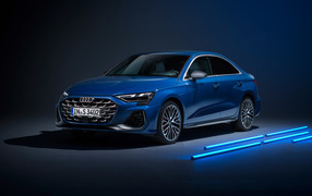 Синий автомобиль Audi S3 Sedan 2024 года