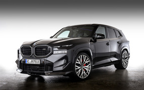 Черный автомобиль AC Schnitzer BMW XM 2024 года