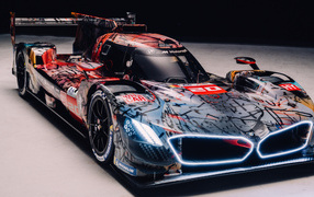 Новый спортивный автомобиль  BMW Art Car By Julie Mehretu