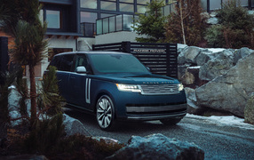 Большой внедорожник Range Rover SV Arete Edition 2024 года
