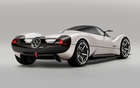 Вид сзади на автомобиль Pagani Alisea By IED 2024 года на сером фоне