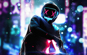 Мужчина в светящейся маске в худи