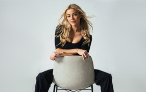 Молодая американская гимнастка Ливви Данн