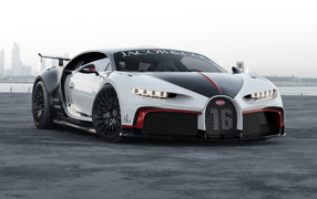 Быстрый спортивный автомобиль Bugatti Chiron вид спереди