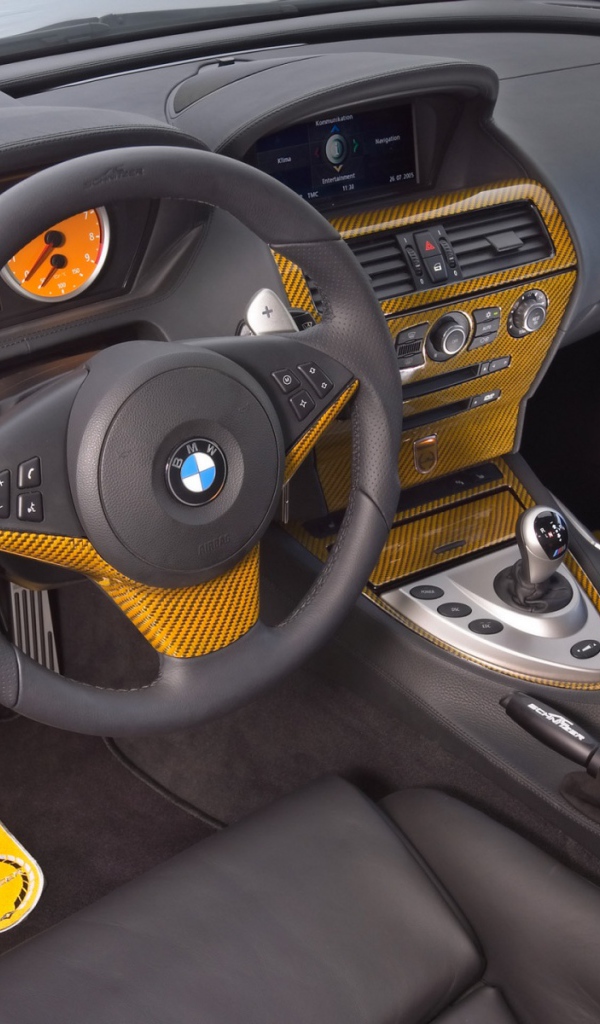 Внутри салона BMW Schnitzer