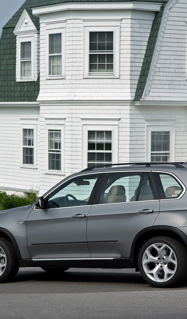 Отличный в управлении BMW X5