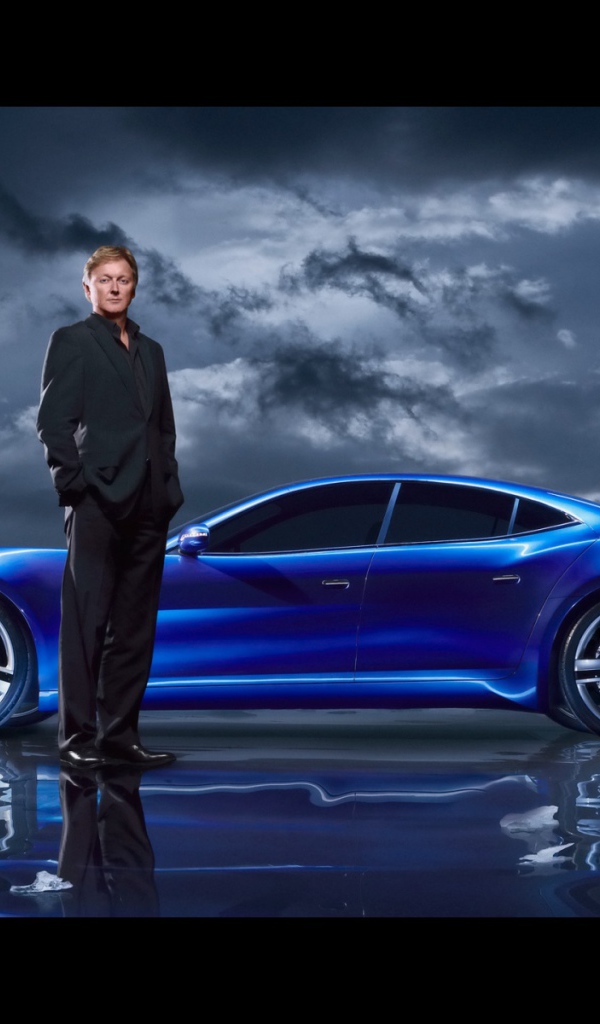 Голубой Fisker Karma