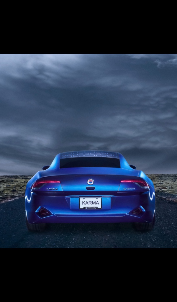 Fisker Karma вид сзади