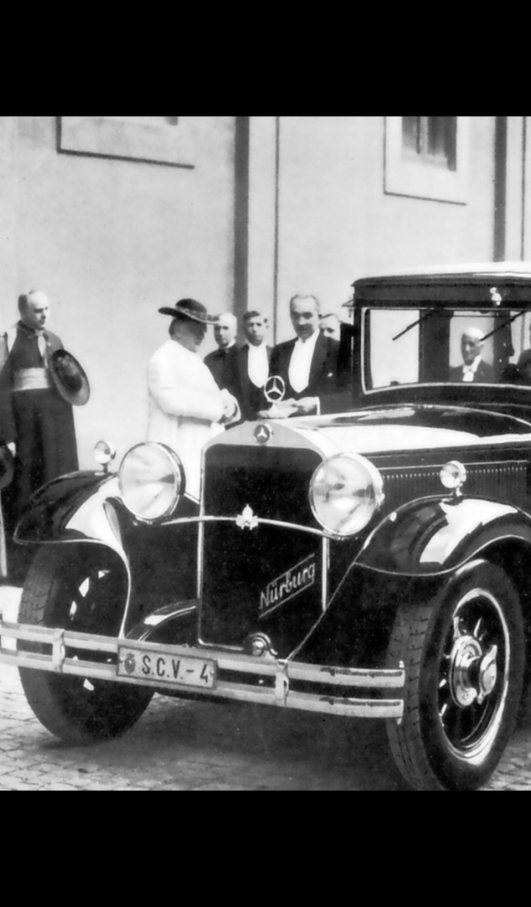 Классический Mercedes 1930 года