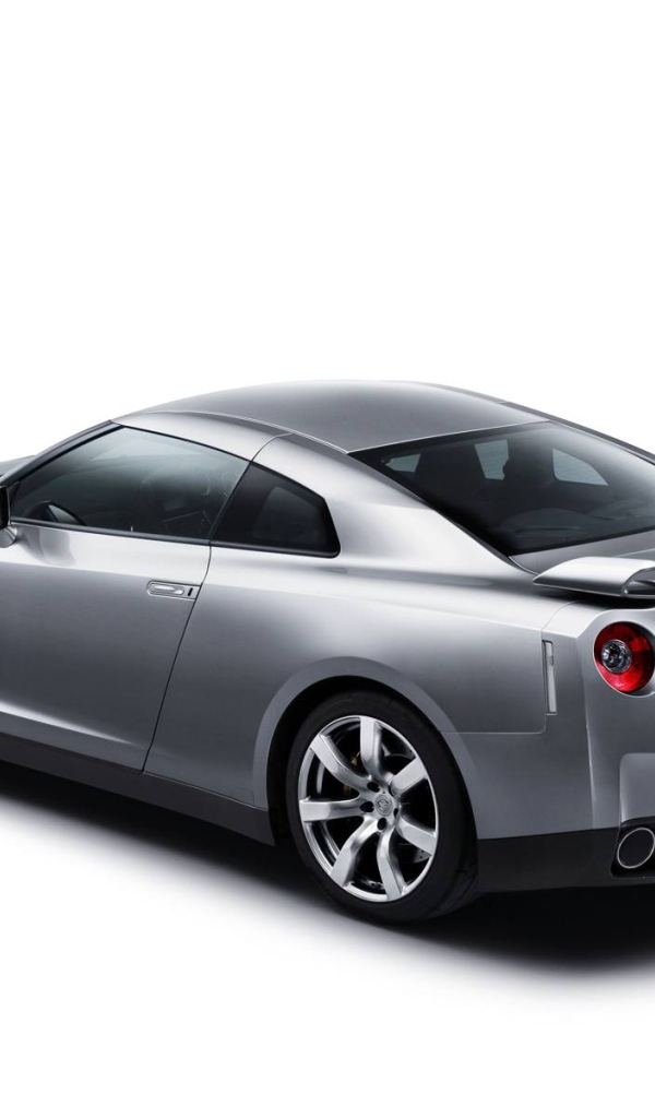 Nissan вид сзади