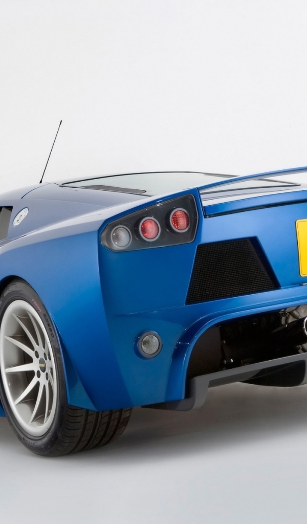 Спорткар Noble M15