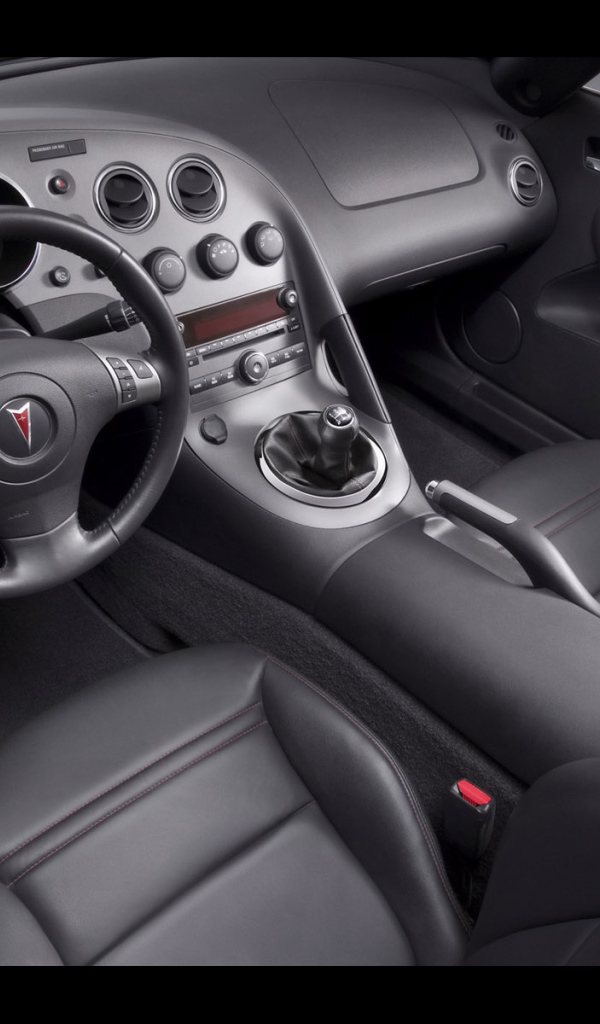 Салон машины Pontiac Solstic