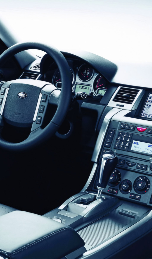 Салон Range Rover