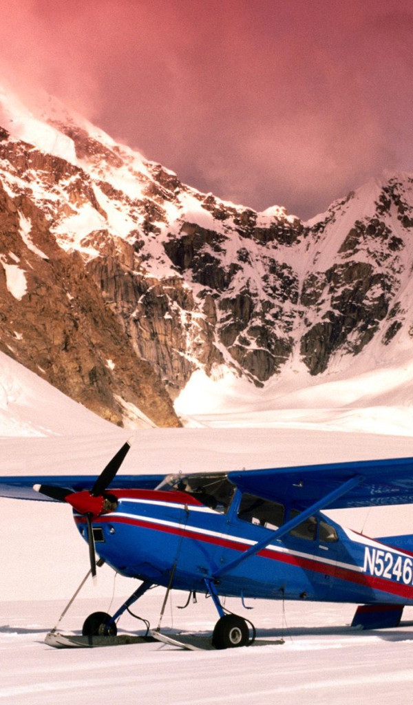 Цессна в горах
