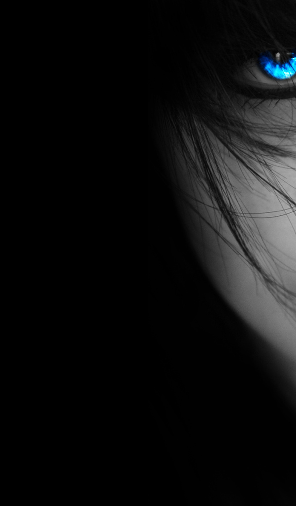 Голубой глаз