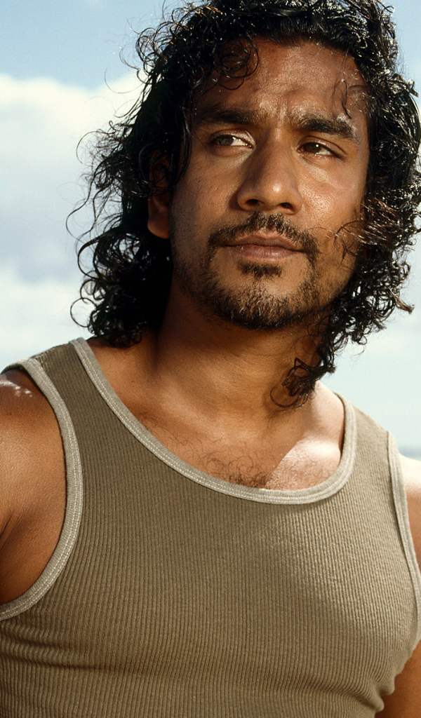 Naveen Andrews