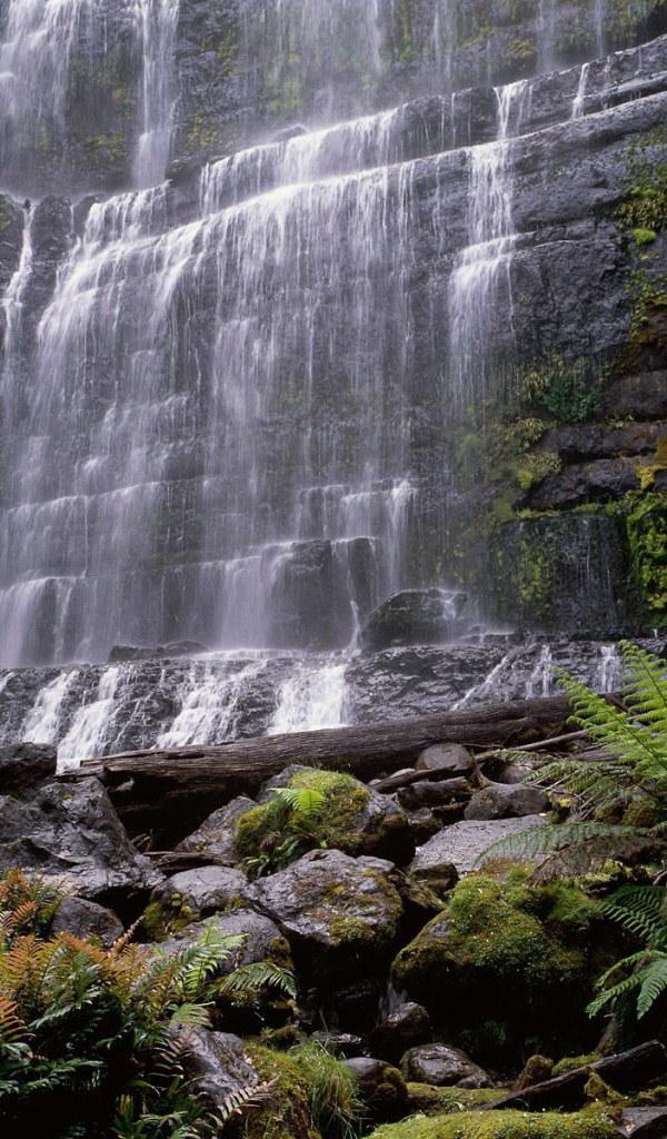 Водопад Рассел Фолс