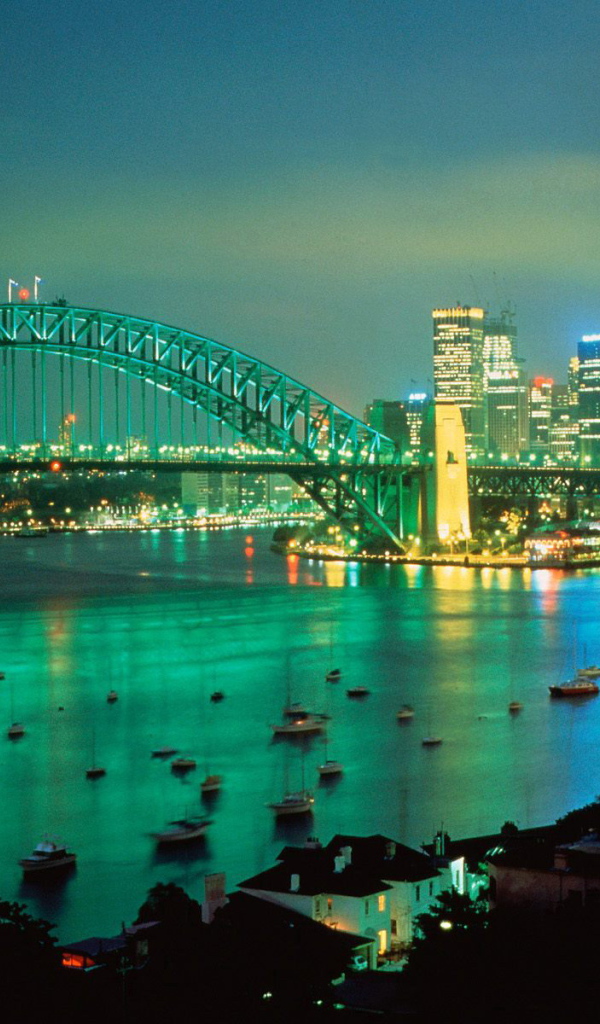 Сиднейская гавань в сумраке