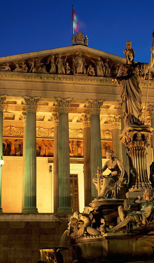 Фонтан Pallas Athene, здание Парламента, Вена, Австрия